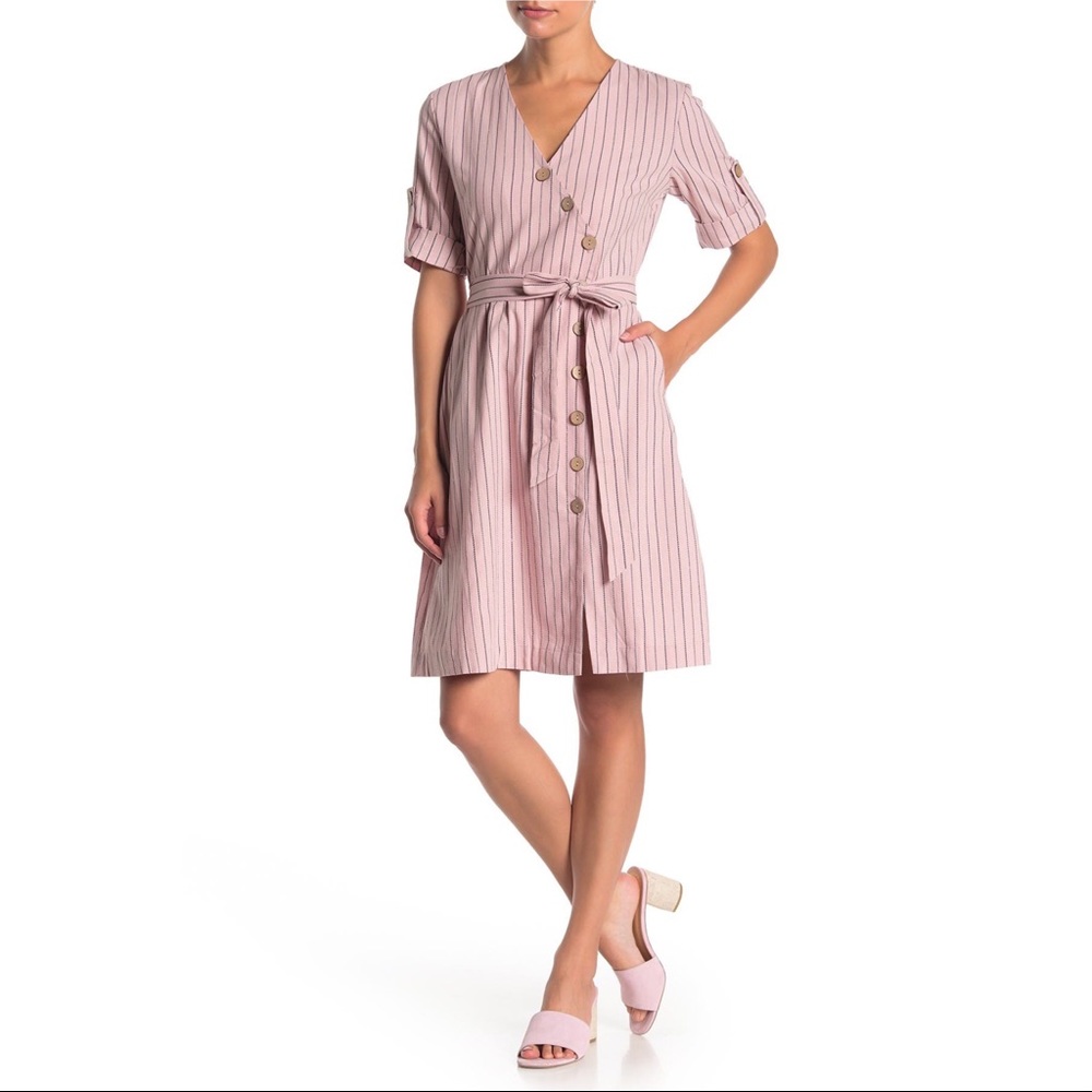 HYFVE Pink Striped Print Short Sleeve Waist Tie Dress. - Picture 1 of 10